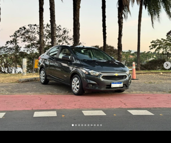 Chevrolet Onix LT 1.4 2018/2019 à venda em Belo Horizonte