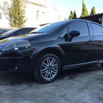 Fiat Punto Attractive 1.4 2013/2014 à venda em Belo Horizonte